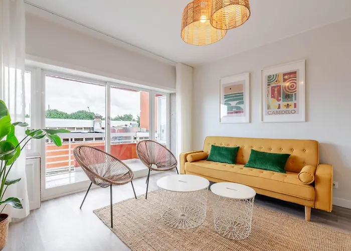 Yellow Breeze 公寓 *