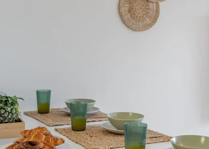 Yellow Breeze 维亚纳堡