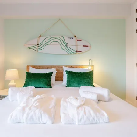 Yellow Breeze Apartament *