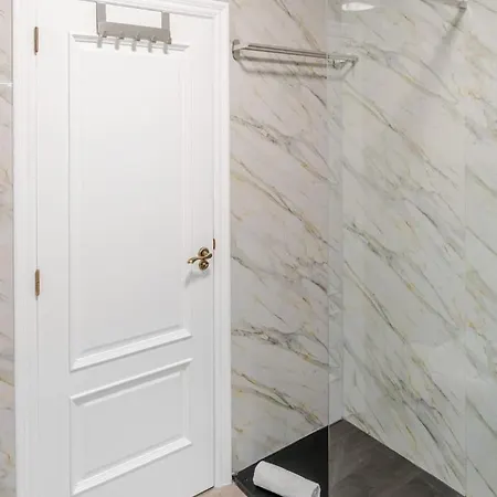 Yellow Breeze Apartament